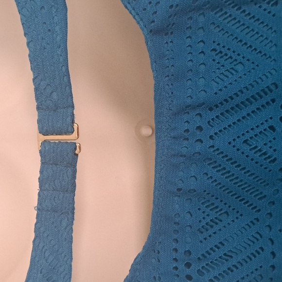 SALT + COVE Crochet High-Neck Tankini Swim Top Teal Blue - Picture 9 of 11